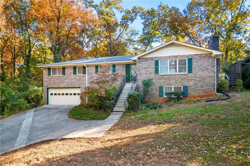 552 Duke Drive Marietta, GA 30066 - Photo 2 of 20