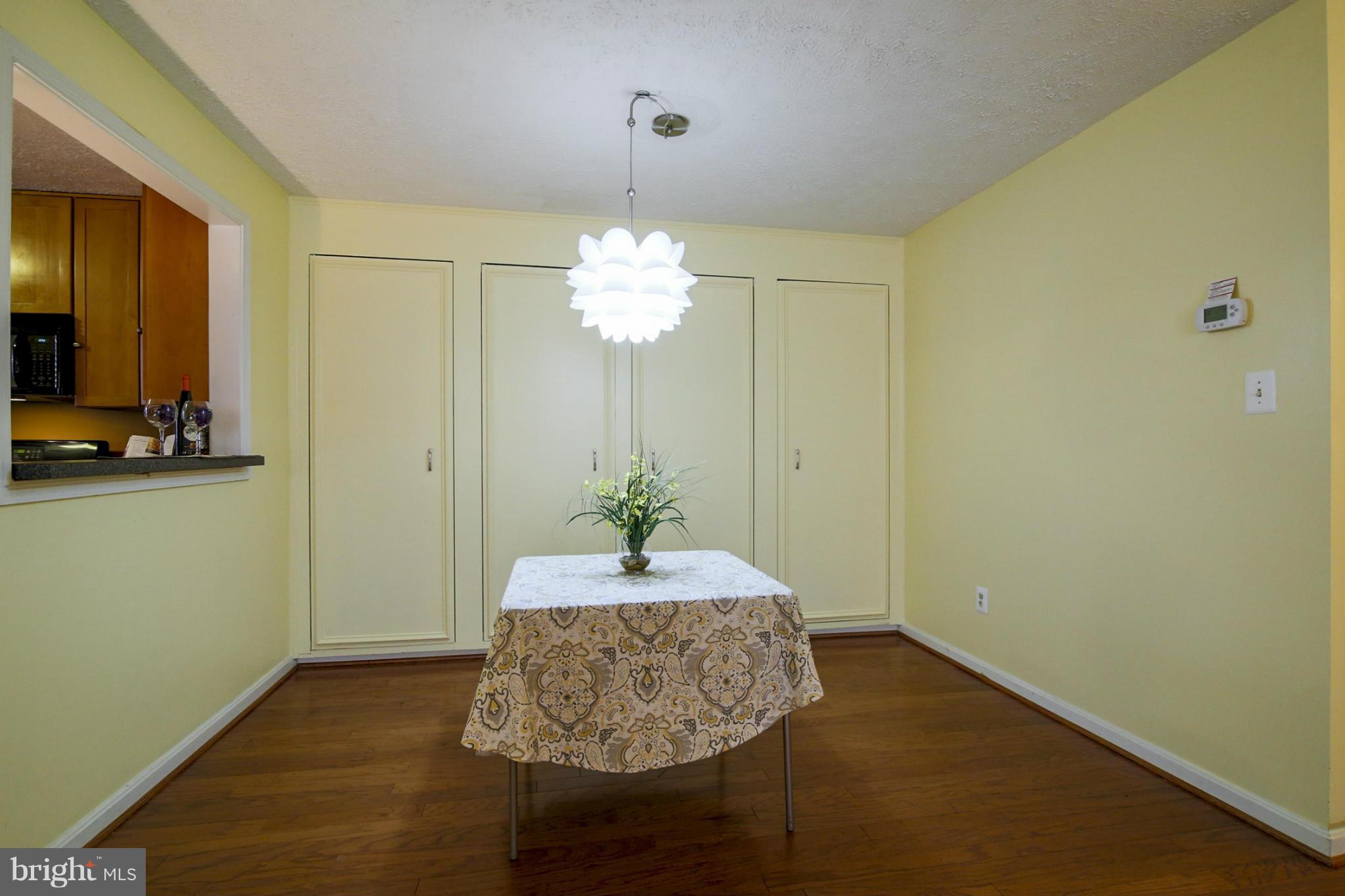 10153 Oakton Terrace Road, Unit 10153 Oakton, VA 22124 - Photo 4 of 23 Dining Room
