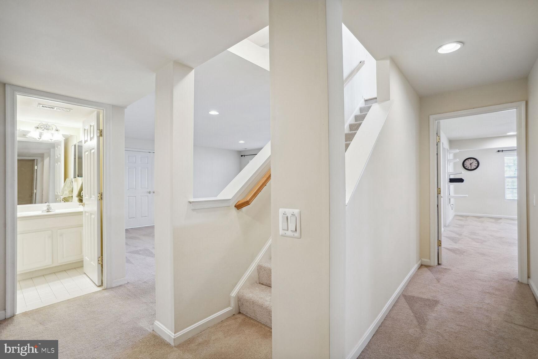12036 Rutherglen Place Bristow, VA 20136 - Photo 22 of 39 Stairs to lower level