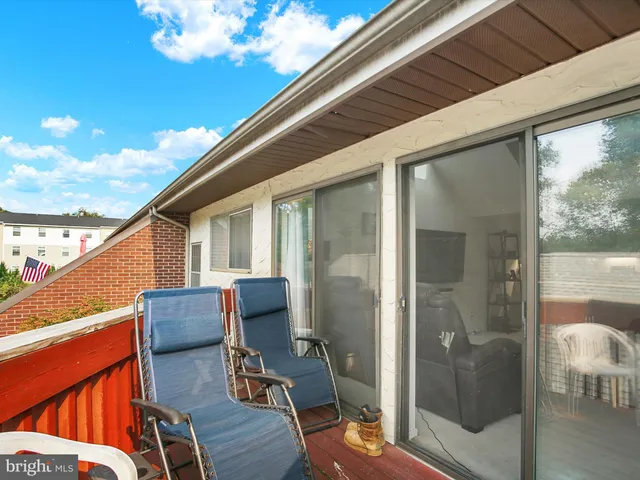 $180,000 | 591-6 Geneva Drive, Mechanicsburg, PA 17055