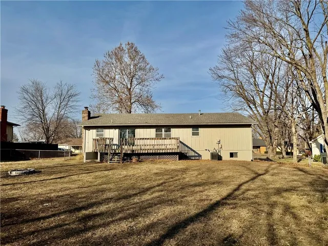 $200,000 | 806 East Market Street, Warrensburg, MO 64093