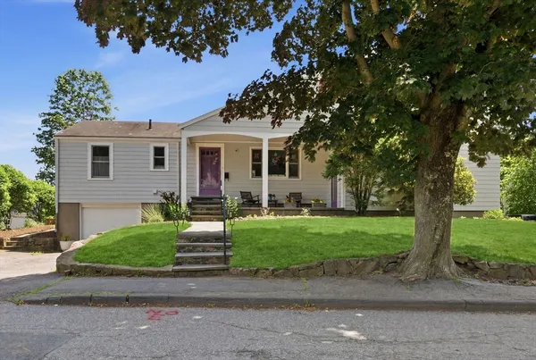 $795,000 | 21 Shepard Street, Marblehead, MA 01945