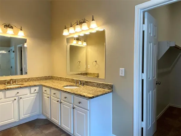 $2,500 | 9900 Buckingham Lane, Frisco, TX 75035