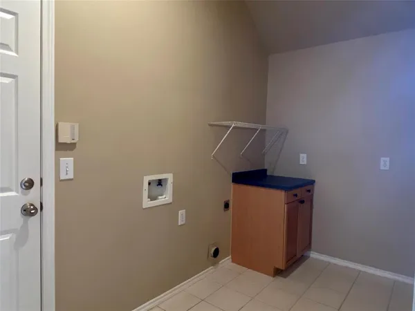 $2,500 | 9900 Buckingham Lane, Frisco, TX 75035