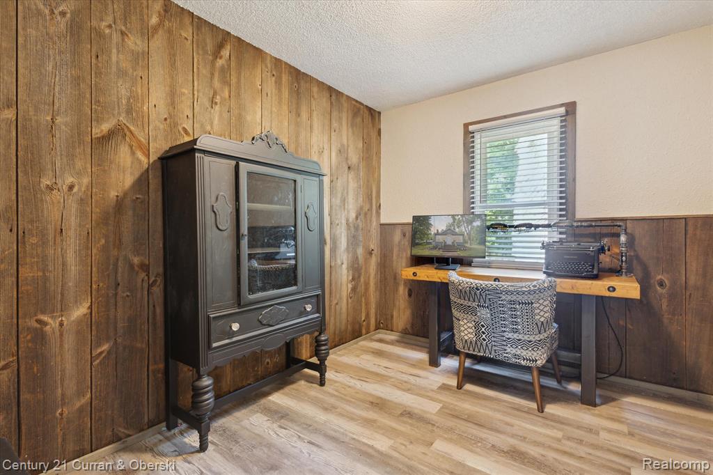 7840 Forest Beach Road Watervliet, MI 49098 - Photo 23 of 44 Gallery Image 23
