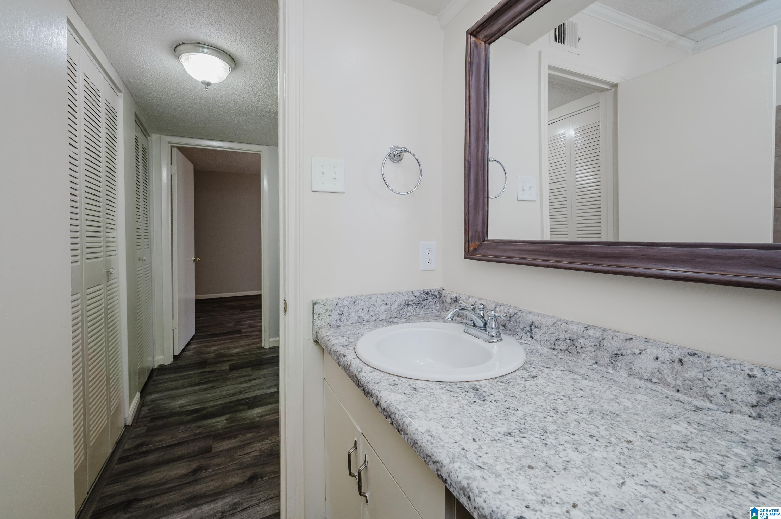 3350 Altamont Road South, Unit B2 Birmingham, AL 35205 - Photo 17 of 28