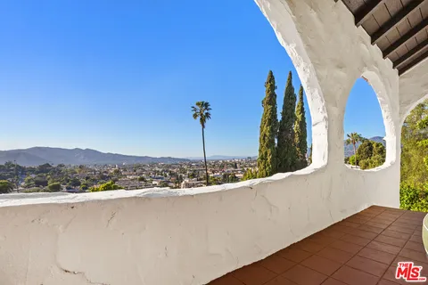 $1,400,000 | 1224 Oberlin Drive, Glendale, CA 91205