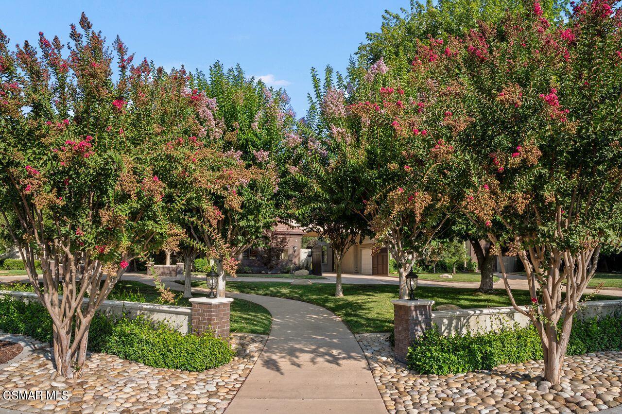 12490 MacDonald Drive Ojai, CA 93023 - Photo 3 of 87 2_10462025_141157_141157-EI-102