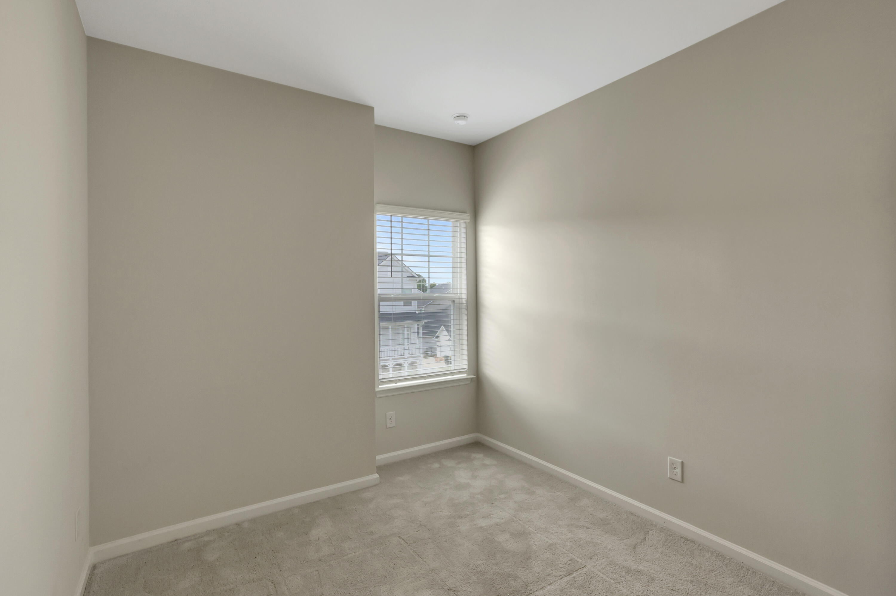 306 Pathfinder Way Charleston, SC 29492 - Photo 19 of 32