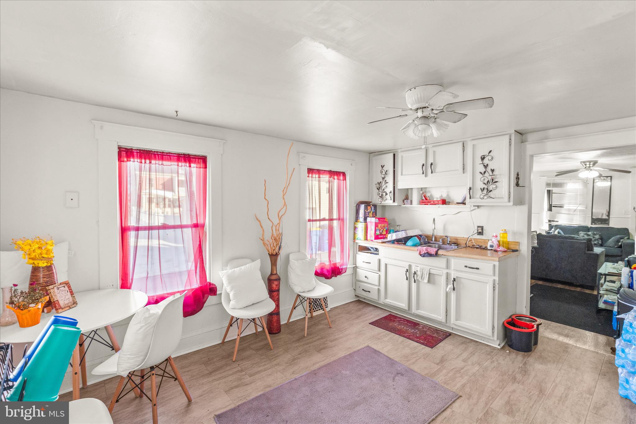 2425 Arlington Street York, PA 17402 - Photo 20 of 37 unit 2 Kitchen