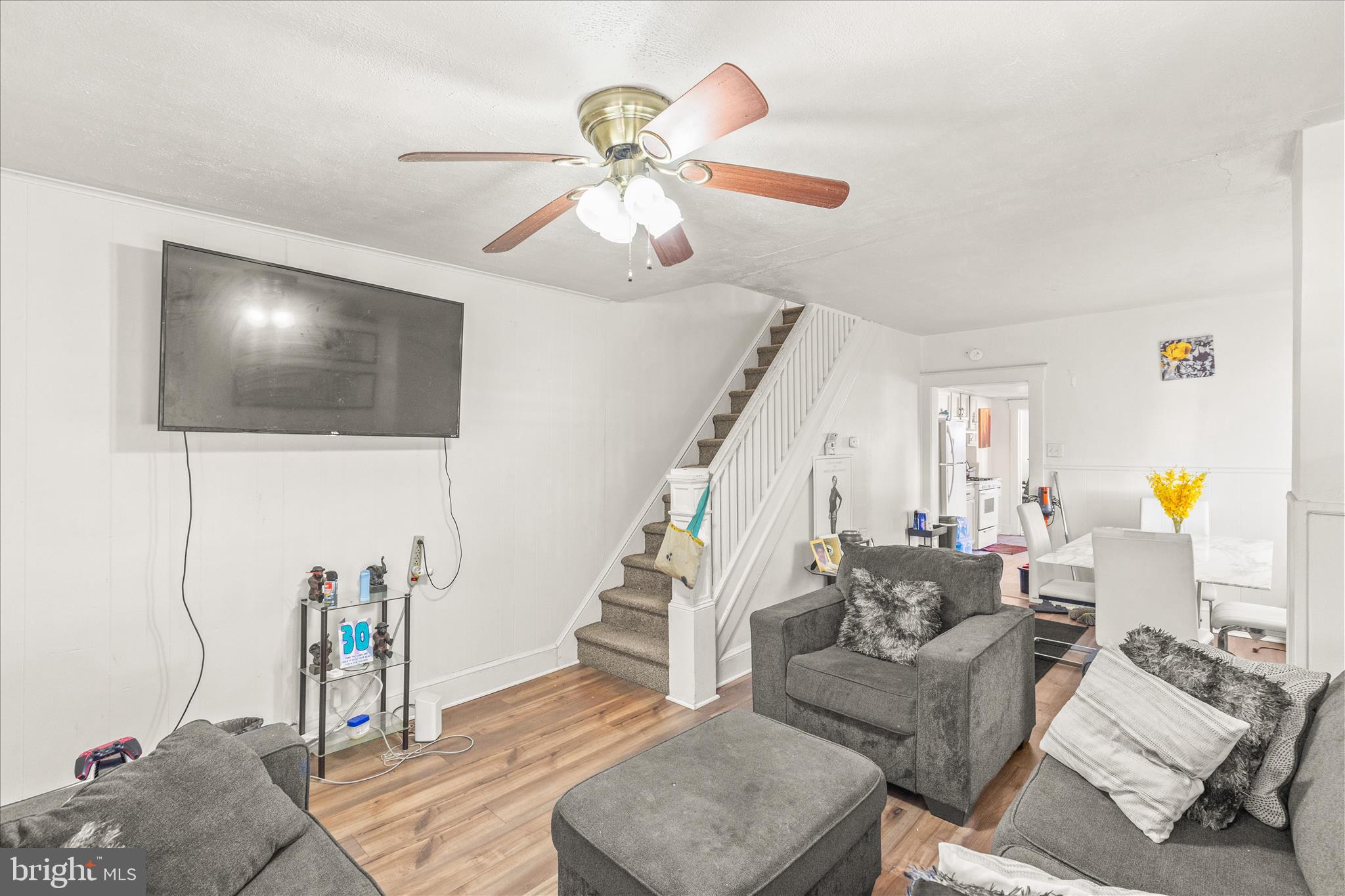 2425 Arlington Street York, PA 17402 - Photo 25 of 37 unit 2 LR