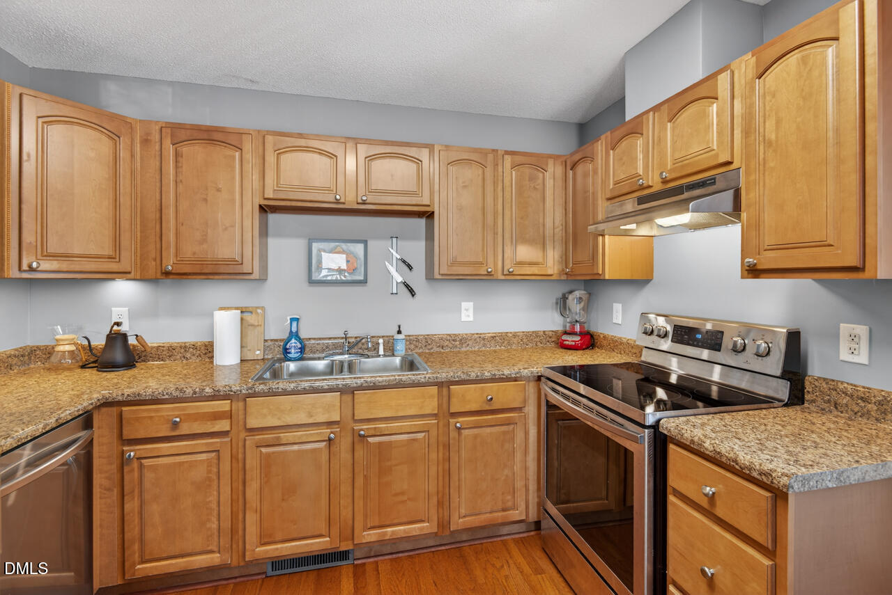 620 East Davie Street Raleigh, NC 27601 - Photo 17 of 42 18