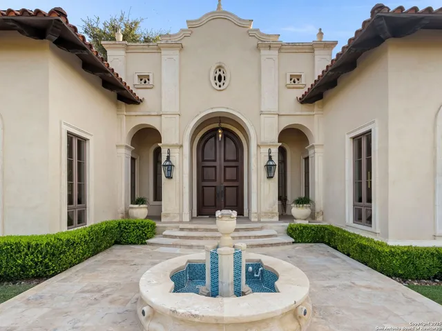$4,400,000 | 15 Paseo Valencia, San Antonio, TX 78257