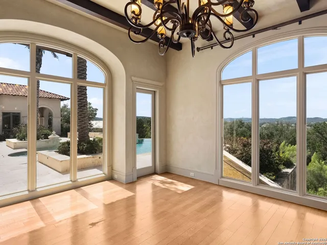 $4,400,000 | 15 Paseo Valencia, San Antonio, TX 78257