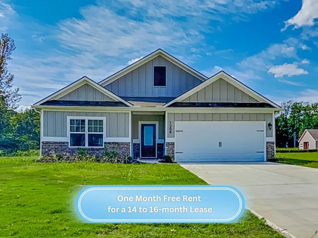 $1,925 | 1208 Fendt Drive, Locust Grove, GA 30248