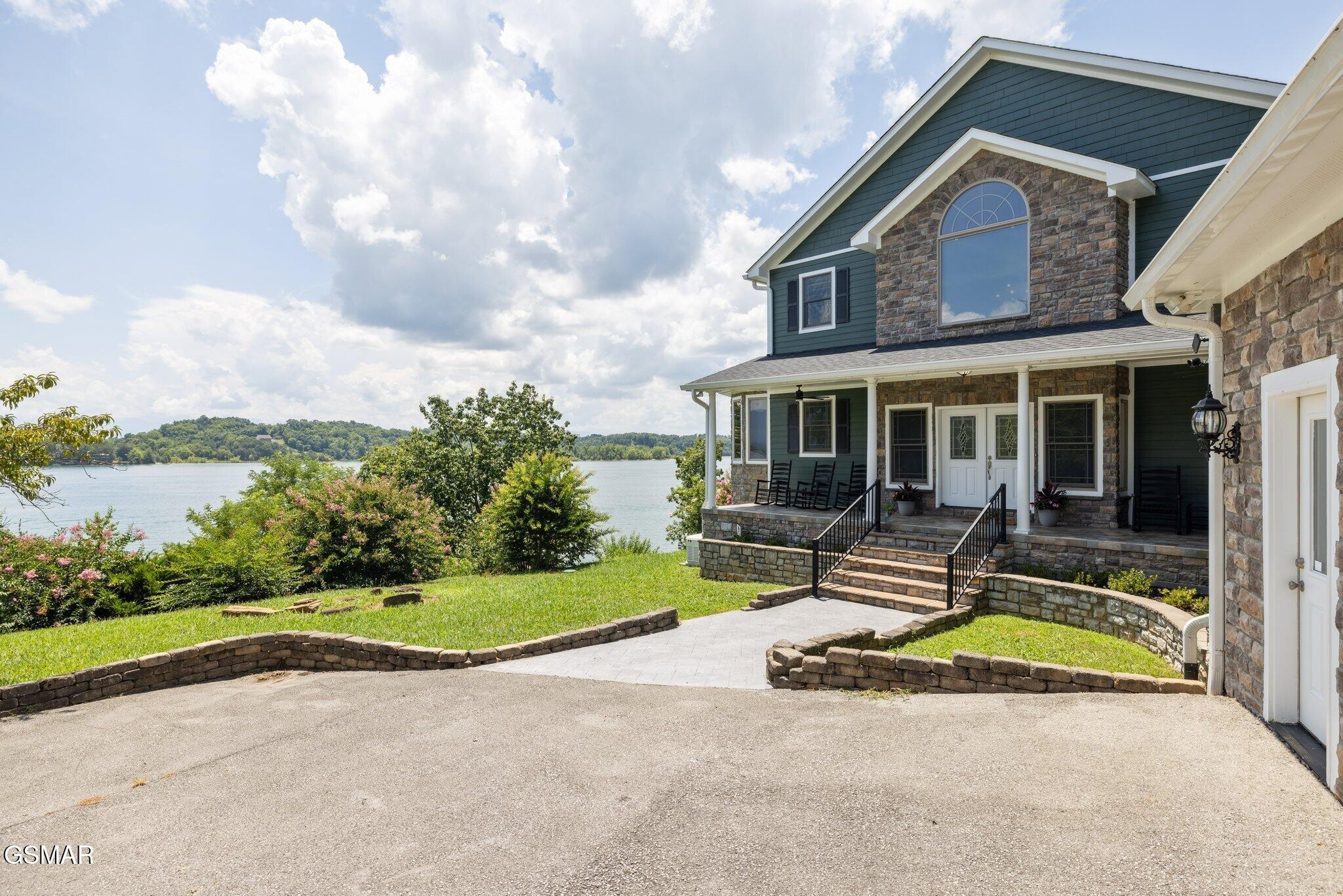 474 Trotline Road Dandridge, TN 37725 - Photo 11 of 45 Gallery Image 11