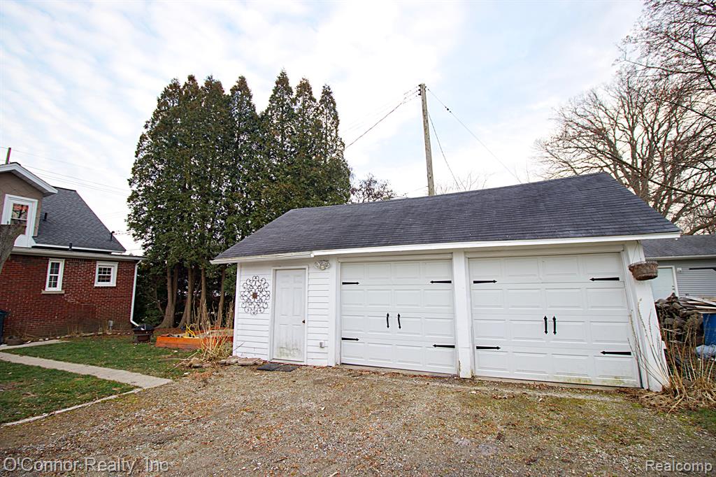 1804 River Road St. Clair, MI 48079 - Photo 6 of 32