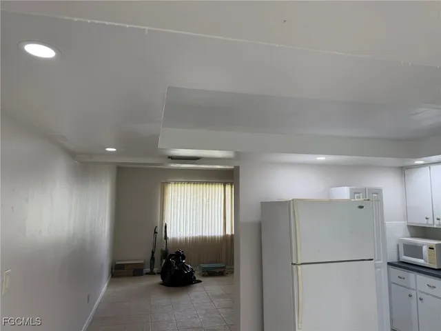 $1,049 | 343 Joel Boulevard, Unit 111, Lehigh Acres, FL 33936