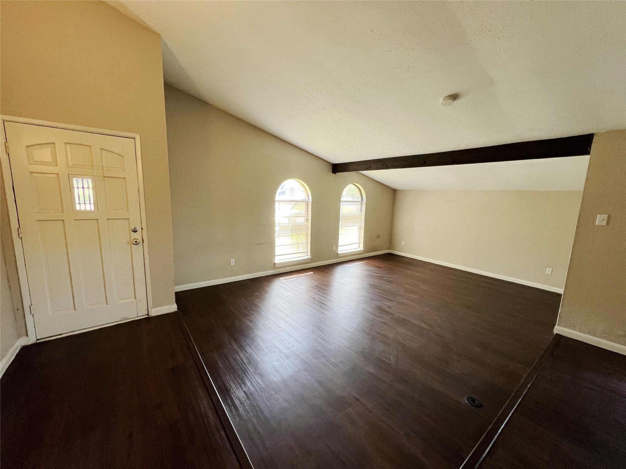 15806 Corsair Road Houston, TX 77053 - Photo 3 of 17