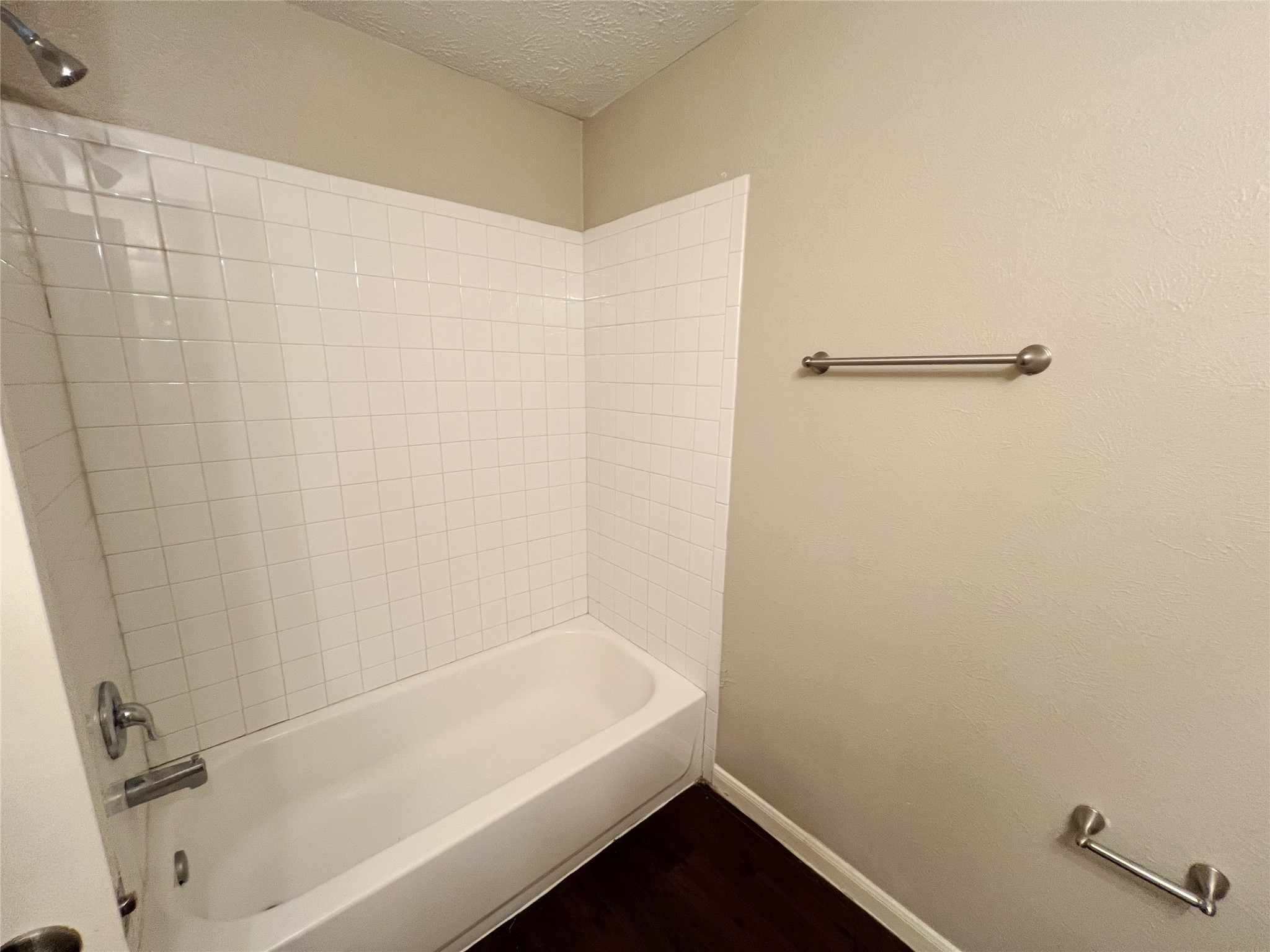 15806 Corsair Road Houston, TX 77053 - Photo 9 of 17