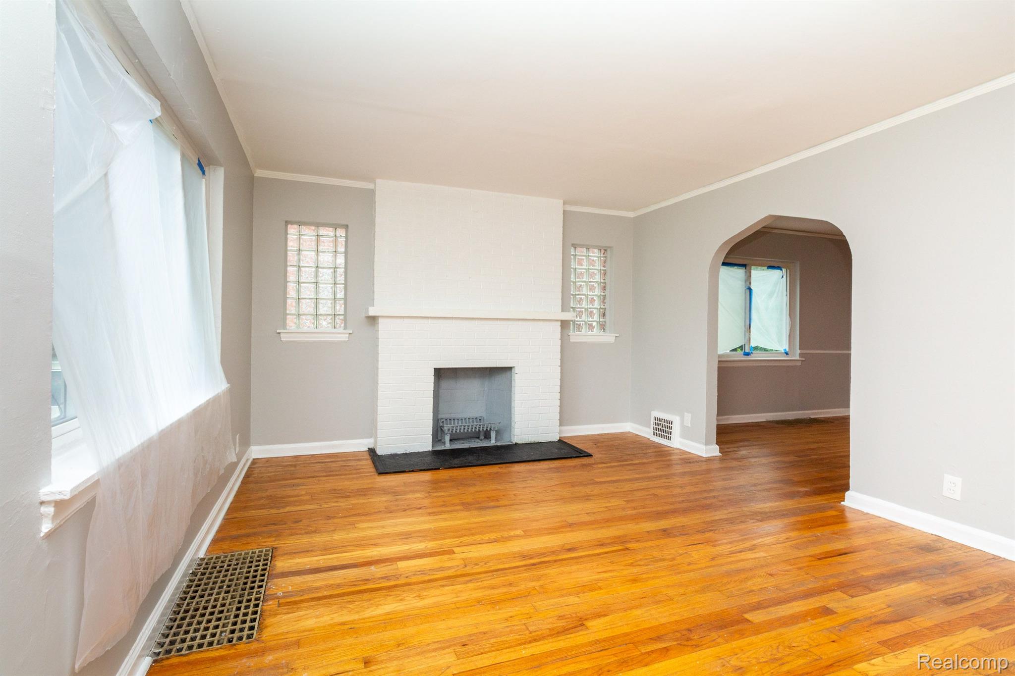 10432 Balfour Road Detroit, MI 48224 - Photo 3 of 14 Gallery Image 3