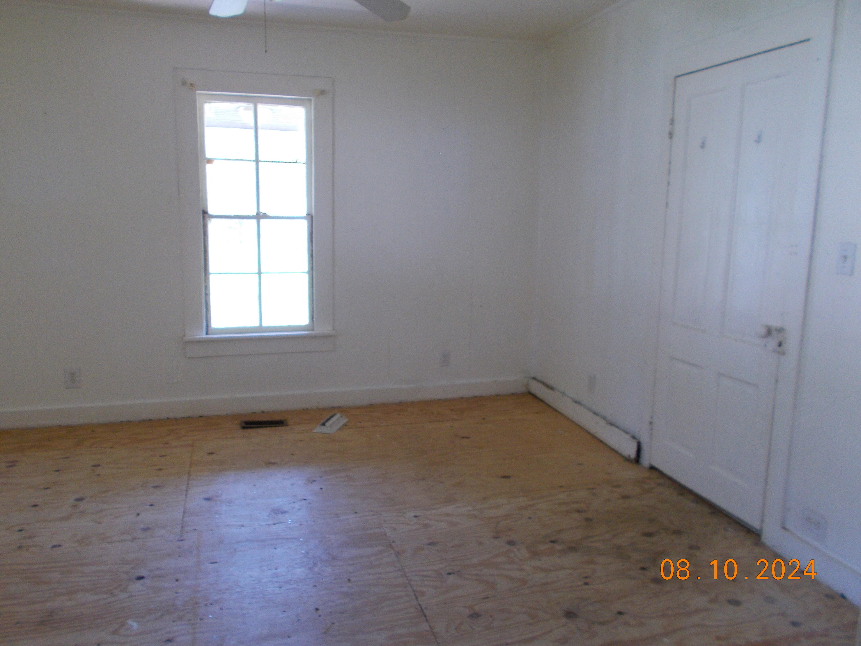 8830 Springfield Road Soddy Daisy, TN 37379 - Photo 33 of 36 DSCN1021