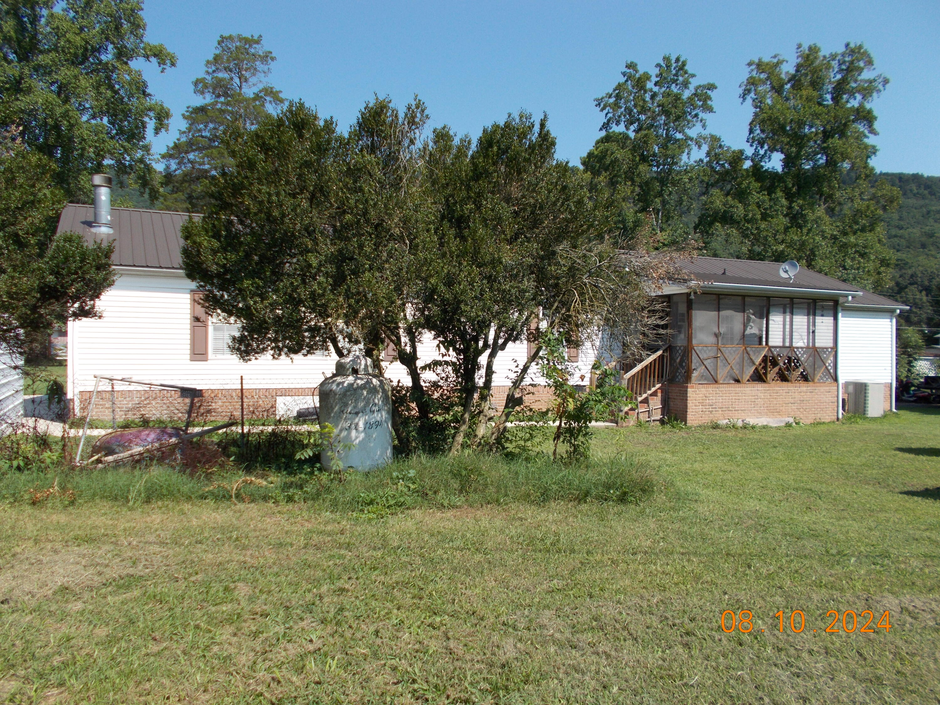 8830 Springfield Road Soddy Daisy, TN 37379 - Photo 8 of 36 DSCN1007