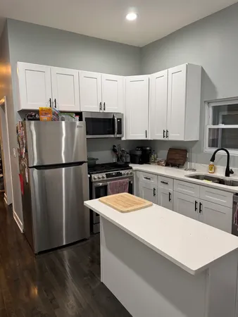 $2,500 | 2613 West Cortland Street, Unit 1, Chicago, IL 60647