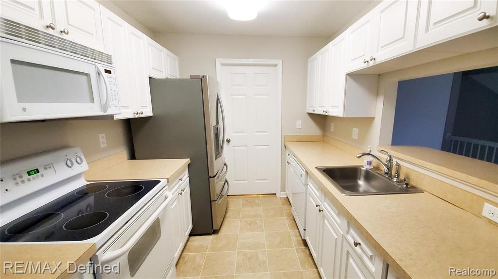 5305 Brookemonte Circle, Unit 340 Rochester, MI 48306 - Photo 9 of 30