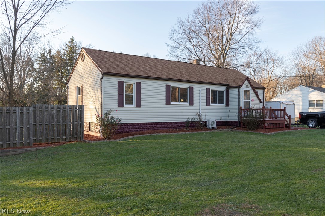 504 Howland Wilson Road Southeast Warren, OH 44484 - Photo 3 of 21 Gallery Image 3
