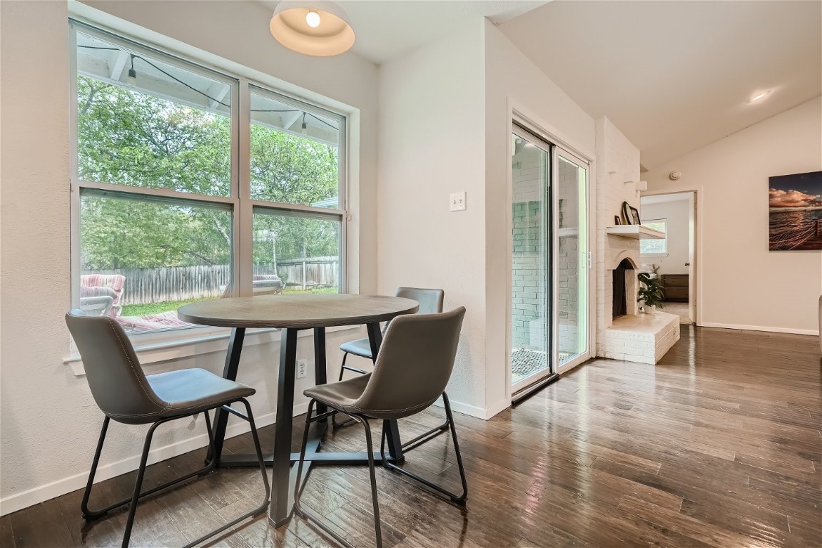 6614 Ashland Drive Austin, TX 78723 - Photo 13 of 28 a view of a livingroom with furniture and a window