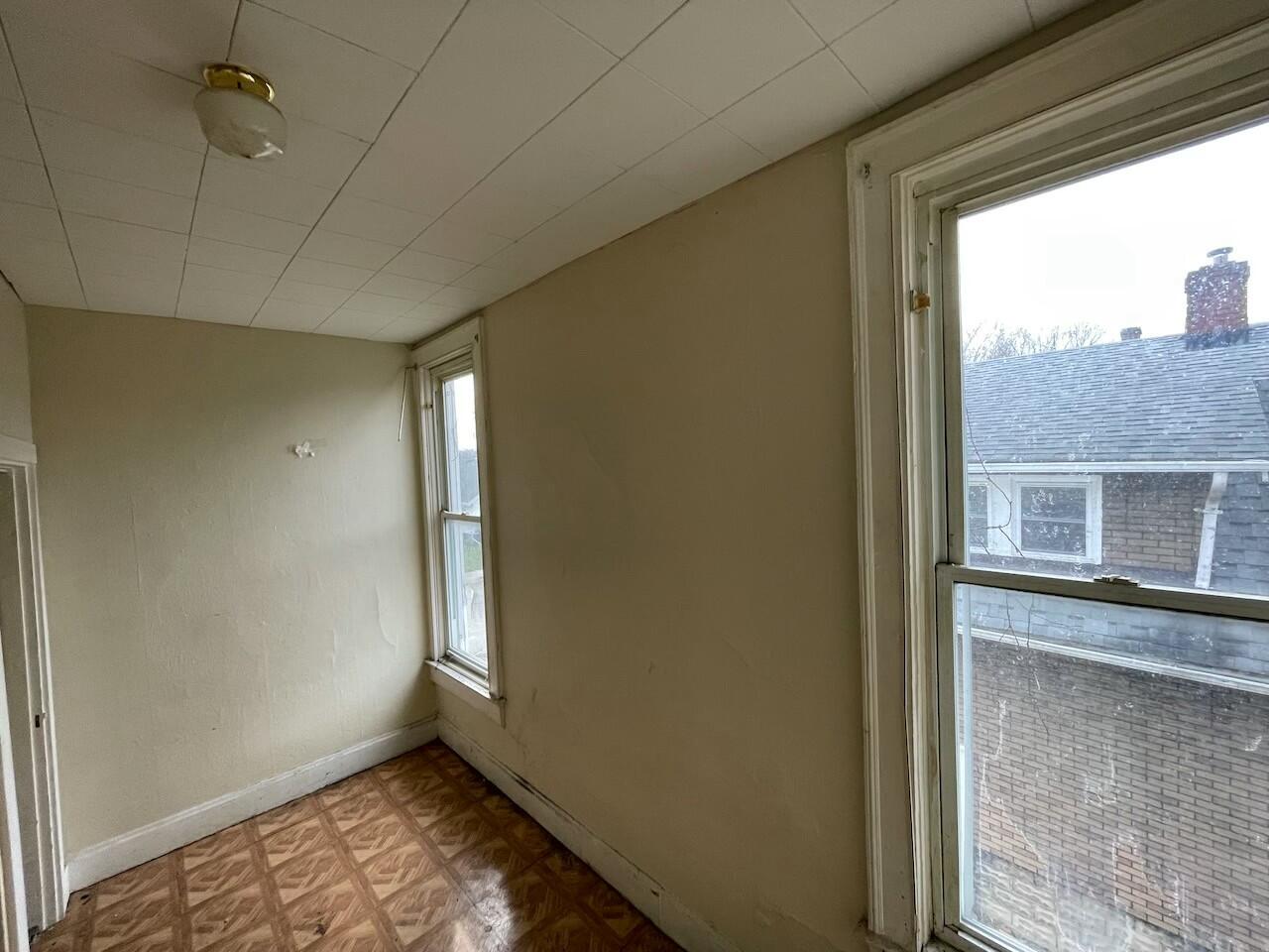 39 North Douglas Avenue Springfield, OH 45503 - Photo 10 of 28