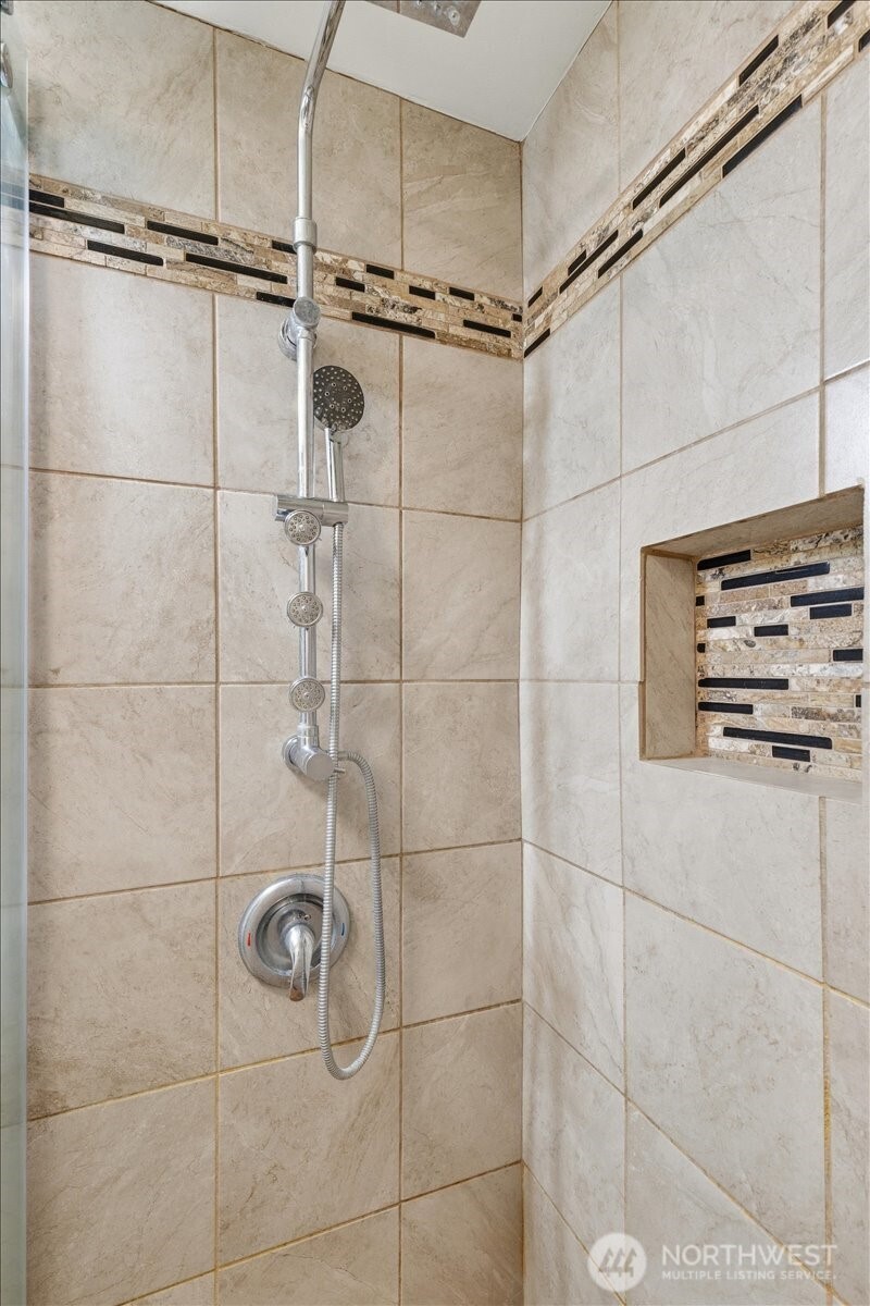 614 West Loop Drive Moses Lake, WA 98837 - Photo 12 of 33