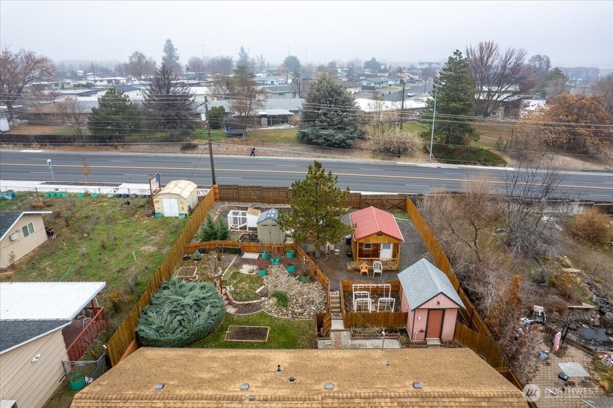 614 West Loop Drive Moses Lake, WA 98837 - Photo 31 of 33