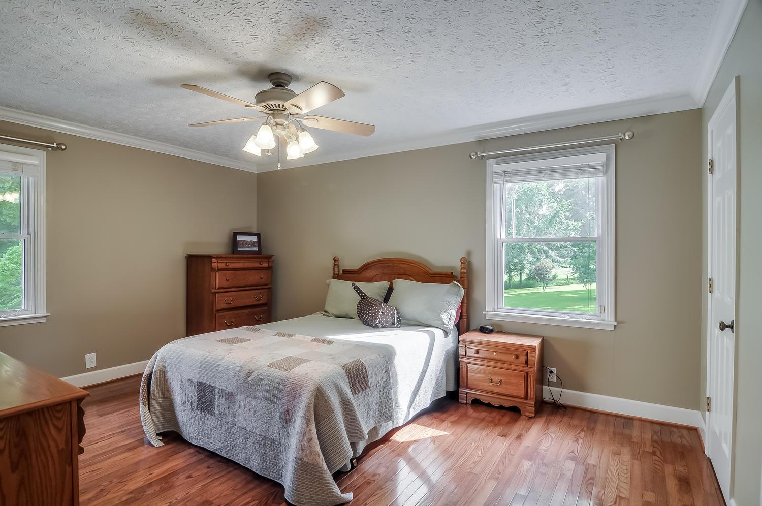 5133 Moore Road Greenbrier, TN 37073 - Photo 13 of 30 Gallery Image 13