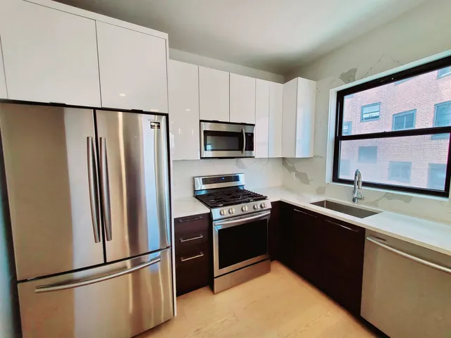 $2,500 | 6809 Palisade Avenue, Unit 302, Guttenberg, NJ 07093