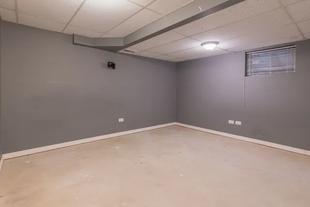 $359,900 | 97 Mark Lane, Fox Lake, IL 60020