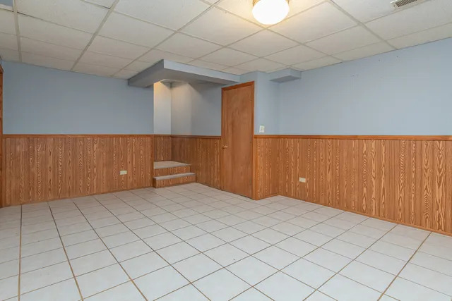 $359,900 | 97 Mark Lane, Fox Lake, IL 60020