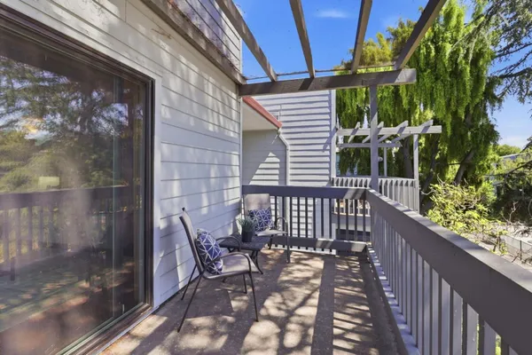 $798,000 | 4175 George Avenue, Unit 4, San Mateo, CA 94403