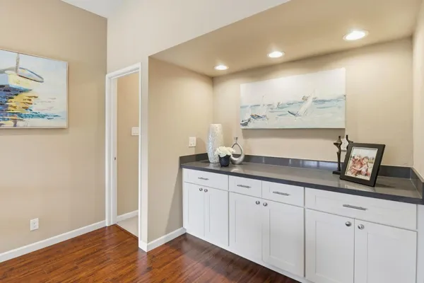 $798,000 | 4175 George Avenue, Unit 4, San Mateo, CA 94403