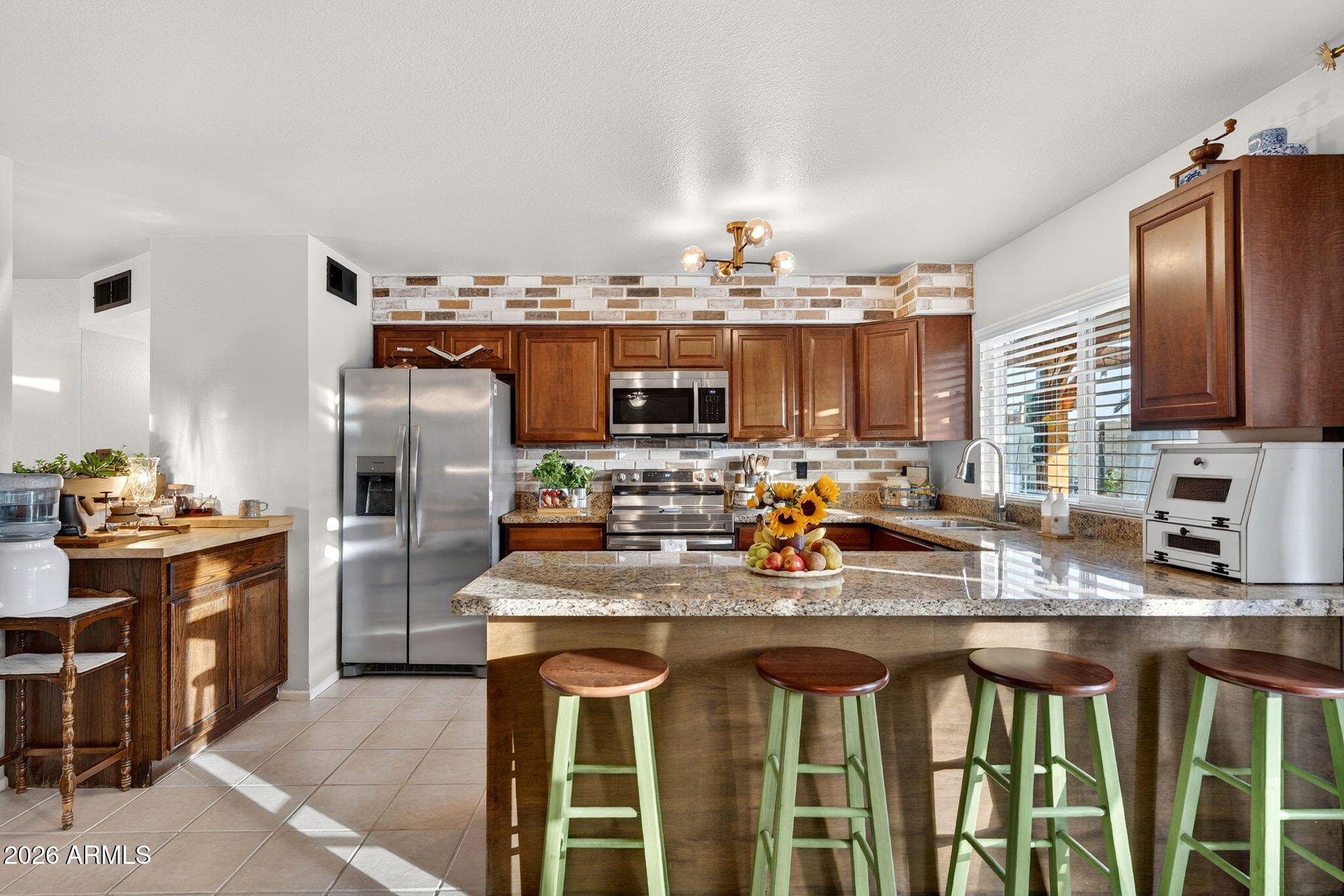 2512 South Evergreen Road Tempe, AZ 85282 - Photo 17 of 56 17-web-or-mls-020S Evergreen Rd