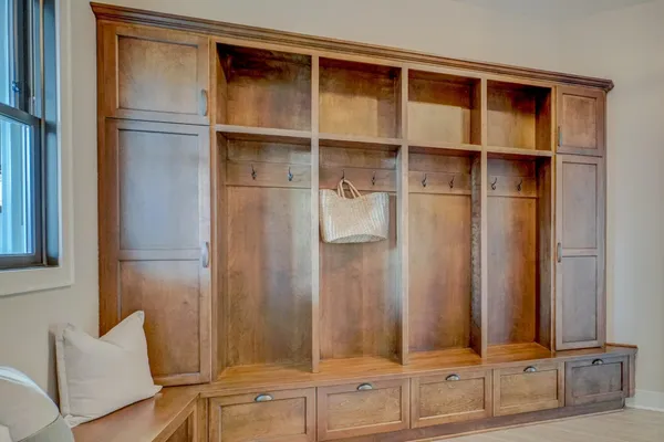 $2,950,000 | 21 Cherrywood Circle, North Oaks, MN 55127