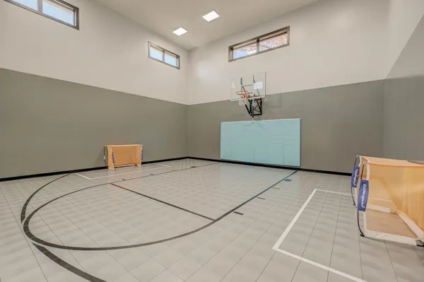 $2,950,000 | 21 Cherrywood Circle, North Oaks, MN 55127