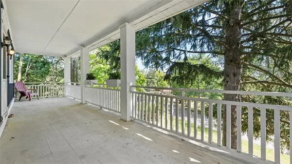 $2,800 | 2410 Willowbrook Road, Pittsburgh, PA 15241