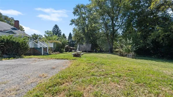 $2,800 | 2410 Willowbrook Road, Pittsburgh, PA 15241