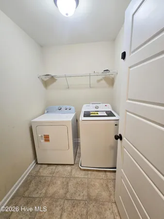 $2,200 | 212 Long Pond Drive, Sneads Ferry, NC 28460