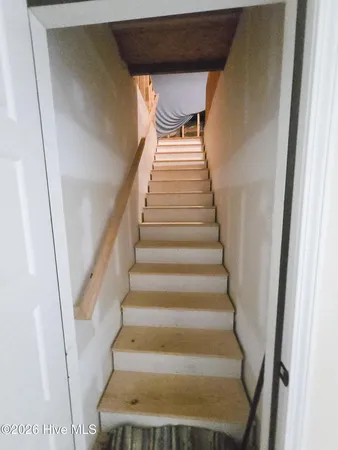 $2,200 | 212 Long Pond Drive, Sneads Ferry, NC 28460