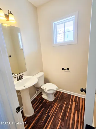 $2,200 | 212 Long Pond Drive, Sneads Ferry, NC 28460