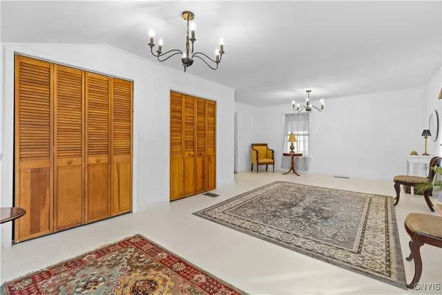 $219,000 | 2483 W Road, Leyden, NY 13309