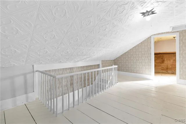 $219,000 | 2483 W Road, Leyden, NY 13309